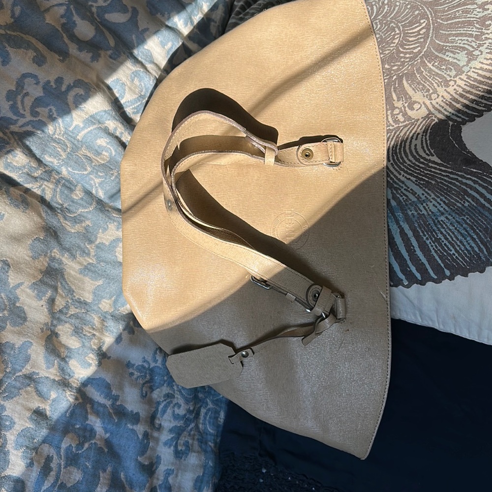 Texier genuine leather bag. Fawn color. Very classy!